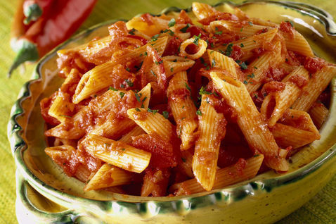 Penne all'Arrabbiata - Angry Penne Recipe - Arrabbiata Sauce di Rosa Lanzillotti - Recipefy