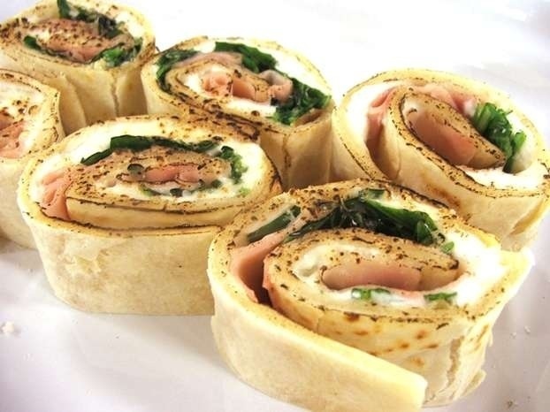 Rotolo di piadina gratinata di Giorgia - Recipefy