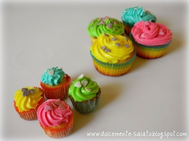 Cupcakes con frosting di Philadelphia of Sonia Ricevuti - Recipefy