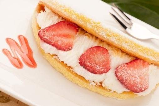 pancake con panna montata e fragole de Giorgia - Recipefy