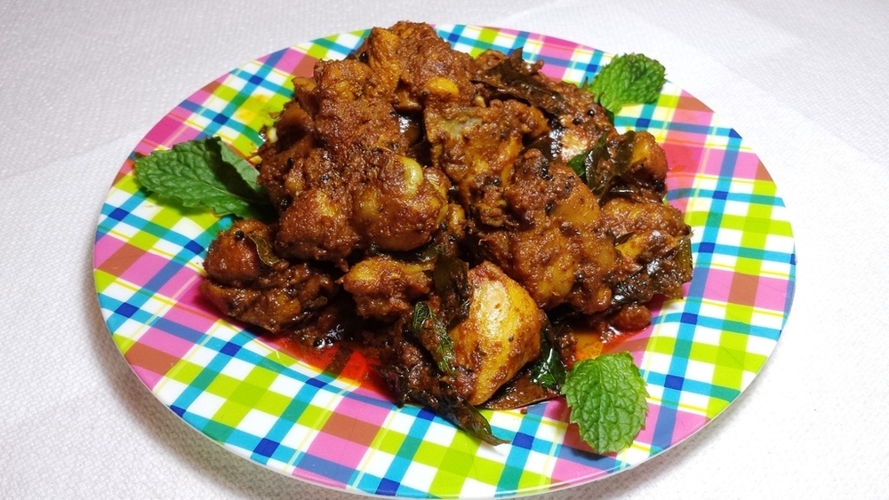 Chicken Porattu/Chicken Perattu of Kitchen Snippets - Recipefy