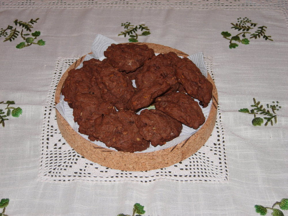 Biscotti brutti ma buoni a modo mio of Sabina Lugaresi - Recipefy