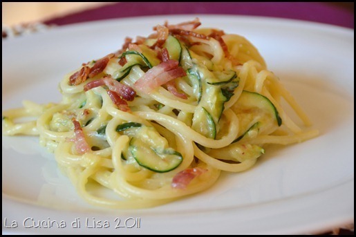 Spaghettoro con stracchino e zucchine de Patrizia Fonti - Recipefy