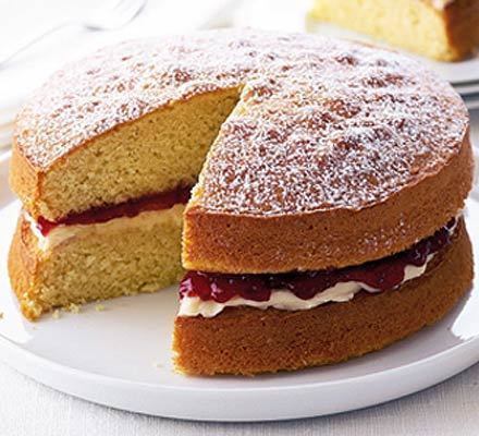 Plain & simple Sponge cake of The Weirs - Recipefy