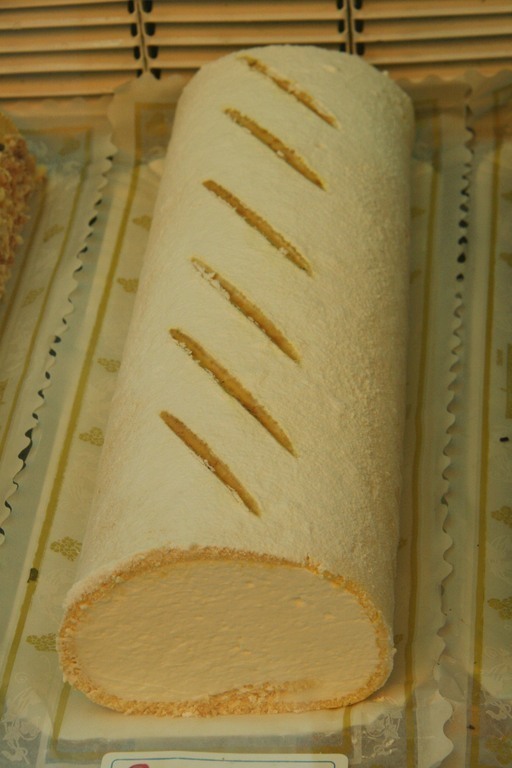 Brazo gitano de nata y chocolate of Isabel Lorite Valiente - Recipefy