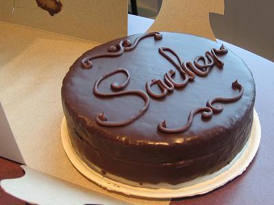 Bizcocho sacher of Mireia - Recipefy