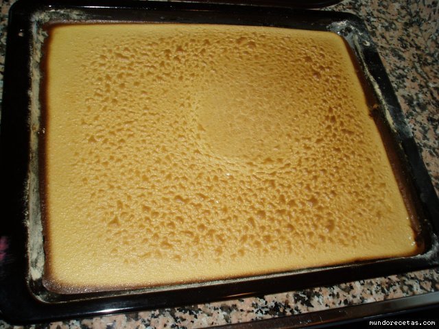 PLANCHA DE BIZCOCHO CORRIENTE of CRISTIAN - Recipefy