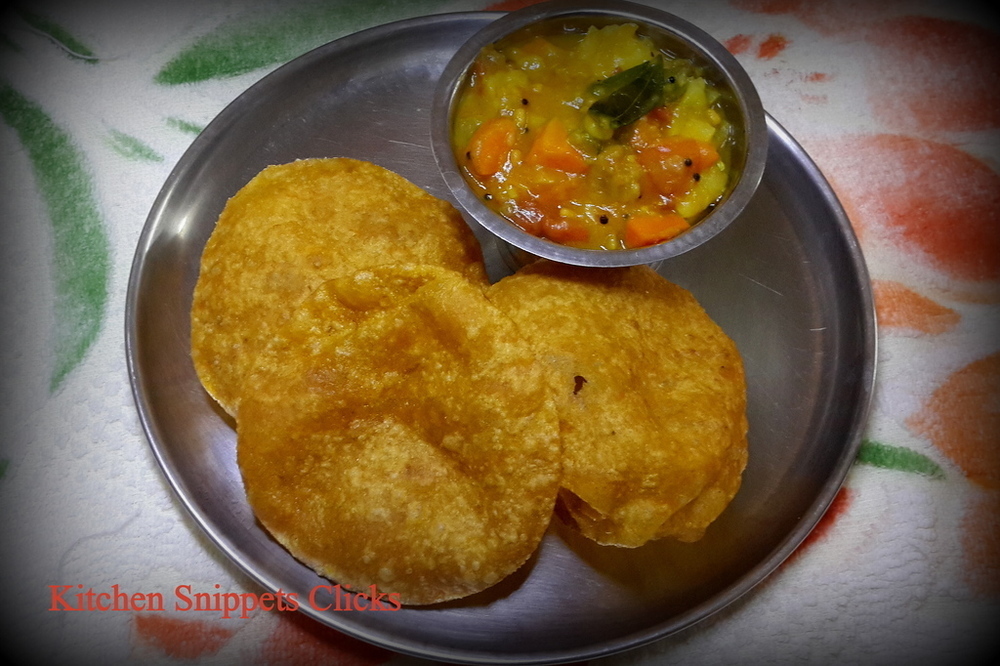 Carrot Poori di Kitchen Snippets - Recipefy