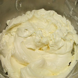 Italian-meringue-buttercream-4-jpg