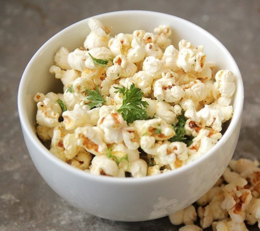 Popcorn with Infused Olive Oil of Sonoma Farm - Recipefy