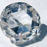 7039110672_http-upload-wikimedia-org-wikipedia-commons-8-8f-apollo_synthetic_diamond-jpg%7d