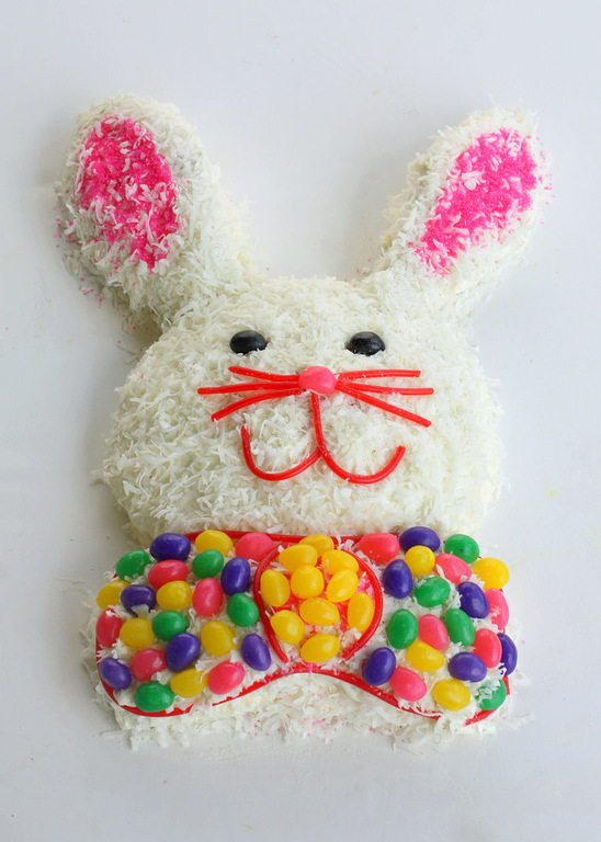 Easter Bunny Cake – Easy Homemade Recipe di Ahad - Recipefy