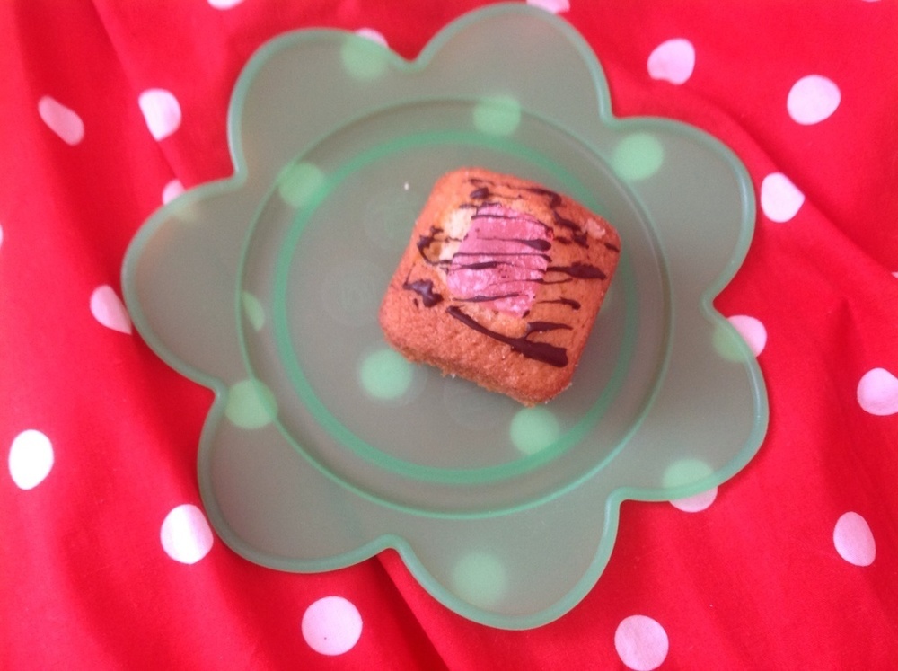 Rosewater cupcakes  of Rebecca Winborn - Recipefy
