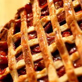 Http-upload-wikimedia-org-wikipedia-commons-thumb-1-1e-strawberry-rhubarb_pie_with_pastry_lattice-_may_2008-jpg-1280px-strawberry-rhubarb_pie_with_pastry_lattice-_may_2008-jpg