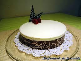 Tarta de mousse de chocolate blanco. di Manuel Fernández Sánchez - Recipefy