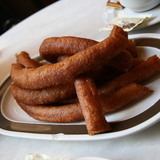 Http-upload-wikimedia-org-wikipedia-commons-9-9f-churros_-_valor-jpg