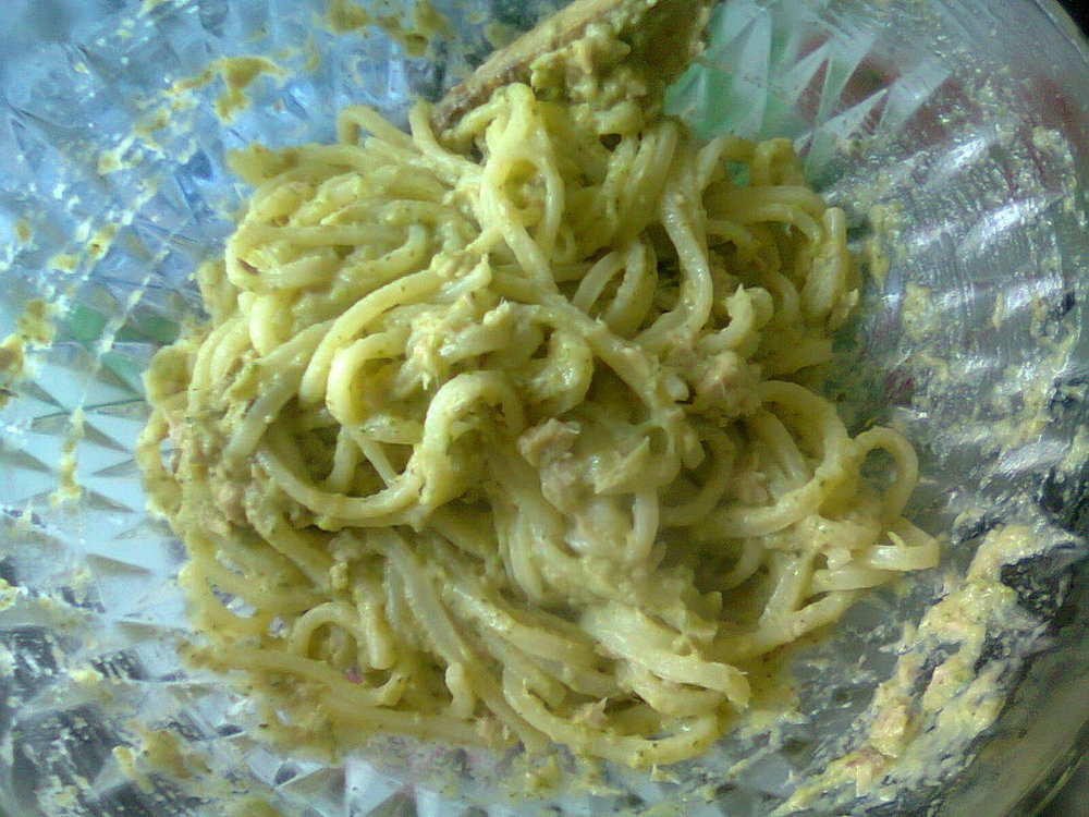 Strangozzi umbri al pesto di zucchine e tonno of Diana - Recipefy