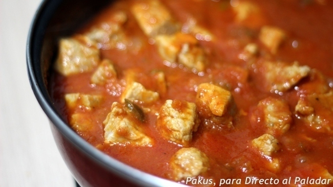 Magro de cerdo en salsa de tomate y vino de Rioja di Angel Romero - Recipefy