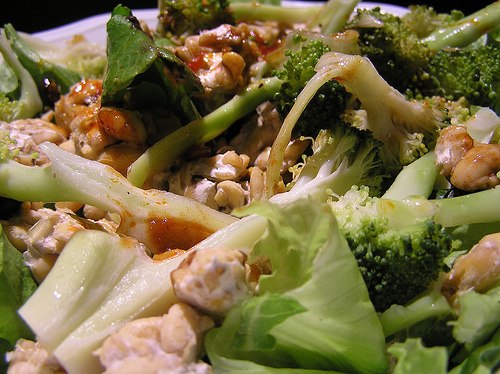 SALTEADO DE BROCOLI, COLIFLOR Y PAPAS de casama - Recipefy