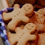 Http-upload-wikimedia-org-wikipedia-commons-4-49-gingerbread_men-jpg