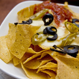 Http-upload-wikimedia-org-wikipedia-commons-8-87-nachos-cheese-jpg