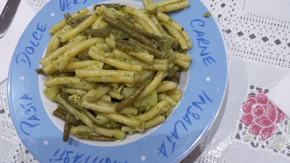 CASERECCE, FAGIOLINI PESTO E PATATE de clementina zambrini - Recipefy