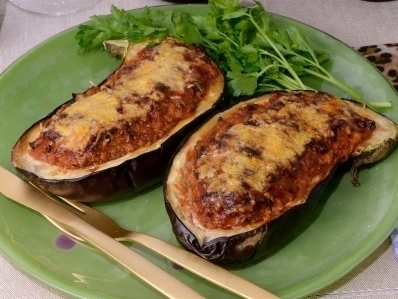 Berenjenas rellenas de carne de Angel Romero - Recipefy