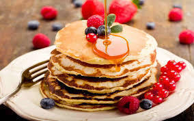 Protein pancakes with blueberries and honey of Max Russell - Recipefy
