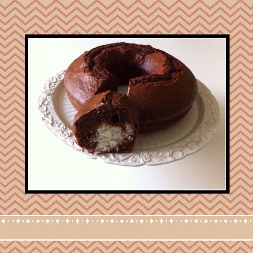 Ciambella al cacao con ripieno di cocco de Eleonora Michielan - Recipefy