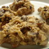 High_fiber_oatmeal_raisin_chocolate_chip_cookies_detail