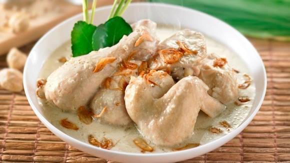 OPOR AYAM di Santini - Recipefy