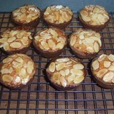 Almond-tarts_img-640x405