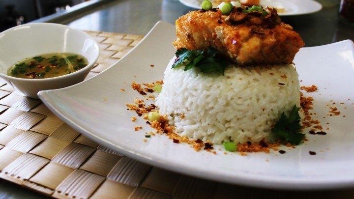 Baked Thai Fish with Coconut Rice di Sweeter Life Club - Recipefy