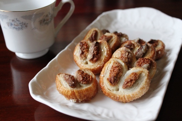 Cashew and Rosewater Palmiers di Sweeter Life Club - Recipefy