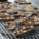 Chocolate-pistachio-biscotti-720x405