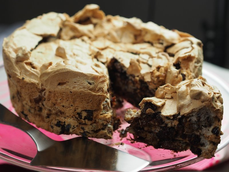 Dear as Poison Really Bad for You Cake di librarychick4405 - Recipefy