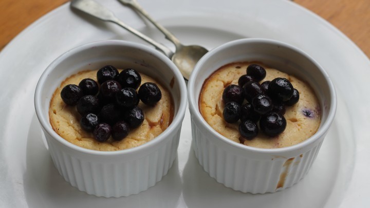 Crustless Blueberry Cheese Cake di Sweeter Life Club - Recipefy