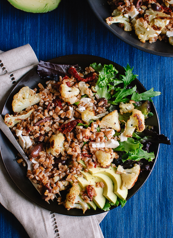 Roasted Cauliflower And Farro Salad de Sara Meyer - Recipefy