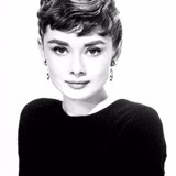 Audrey_hepburn_black_and_white