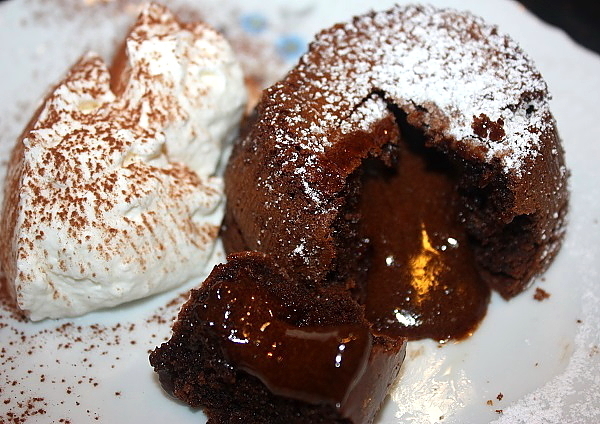 Tortini al cioccolato of Letizia - Recipefy