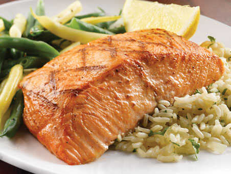 Salmon, green beans, rice of Amy Jessup - Recipefy