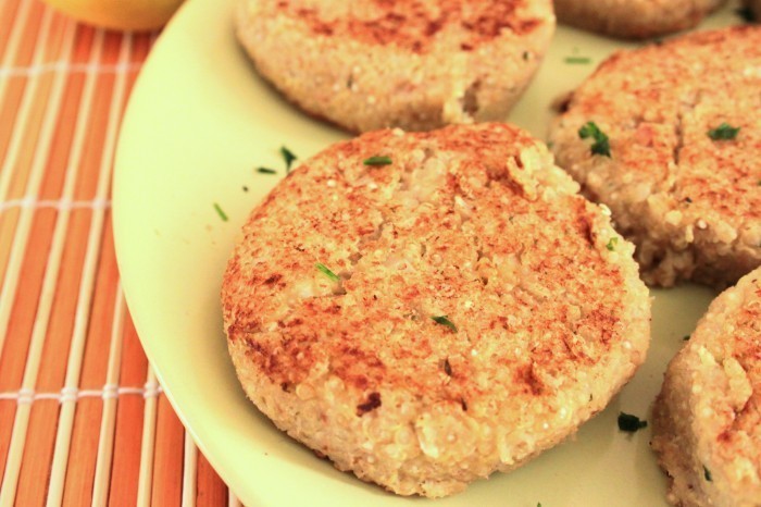 BURGER DI QUINOA E CAVOLO ROMANESCO of Valentina - Recipefy