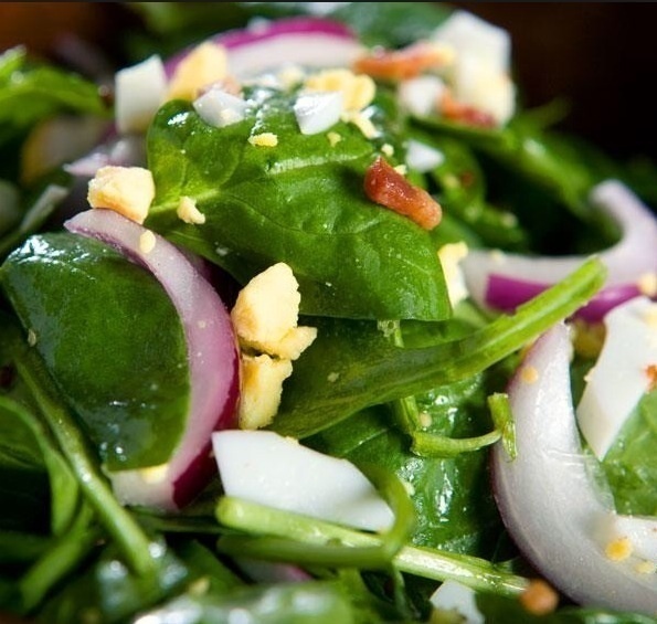 The Best Spinach Salad Ever! de Karyn Johnson - Recipefy