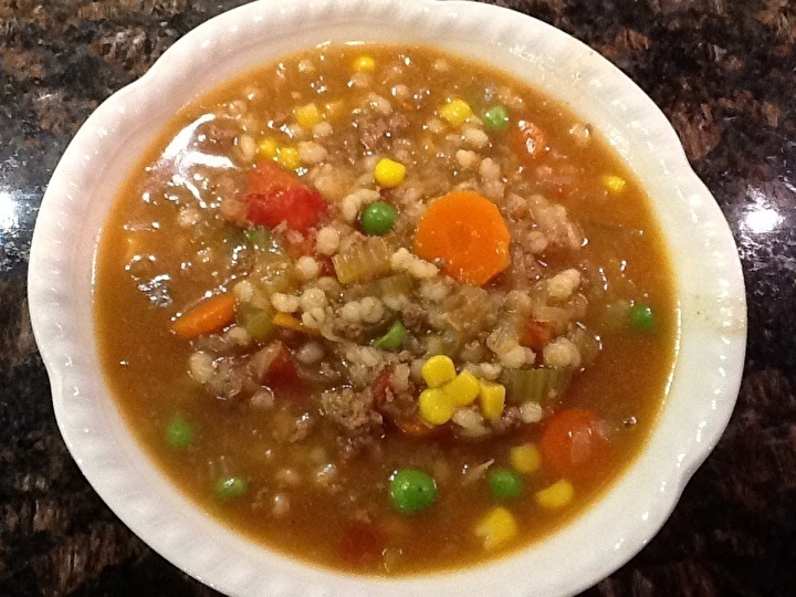Vegetable Beef Barley de Karyn Johnson - Recipefy