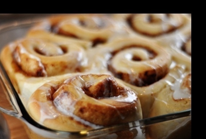 Mom’s Sticky Cinnamon Buns of Karyn Johnson - Recipefy