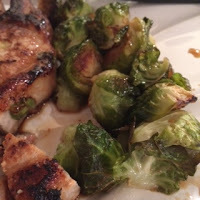 Crispy Brussels Sprouts with Chile Caramel Sauce de Snels and the City - Recipefy