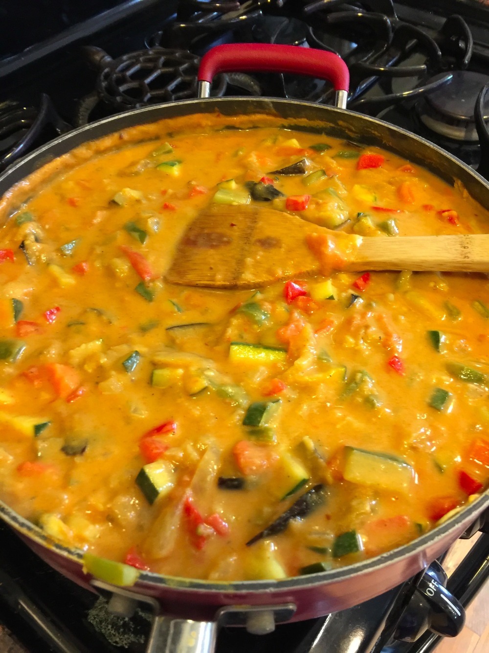 Vegetable Red Curry (Vegan) of Kat Liendgens - Recipefy