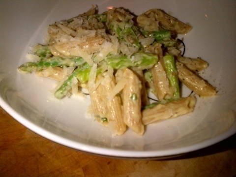 Jaw Droppingly Delicious Asparagus Penne de Courtney Glantz - Recipefy