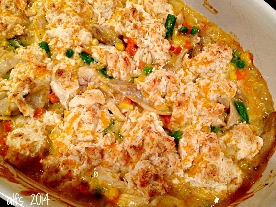 Cheesy Chicken Pot Pie of Courtney Glantz - Recipefy