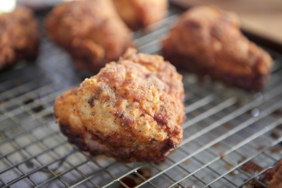 Midwestern Fried Chicken with Gravy de Courtney Glantz - Recipefy